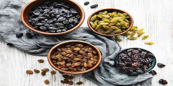 کشمش تیزابی با رطوبت کنترل‌ شده